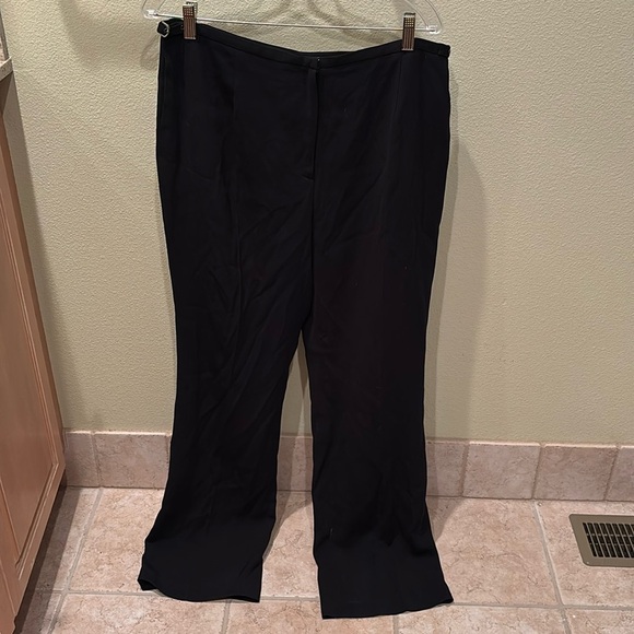 NWOT Alfani woman's black slacks - Picture 2 of 11